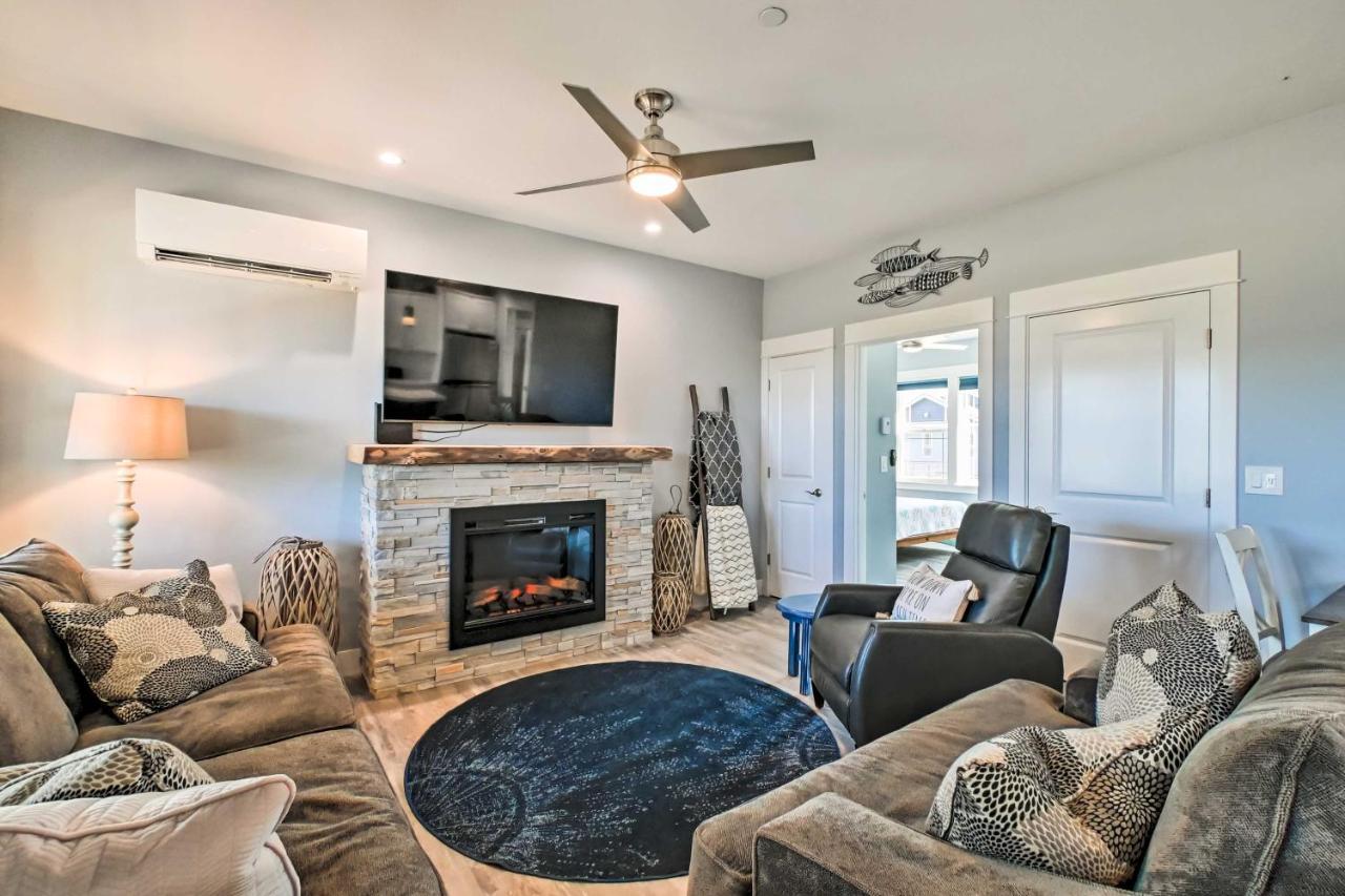 Ocean Shores Getaway With Fireplace And Hot Tub! Eksteriør billede