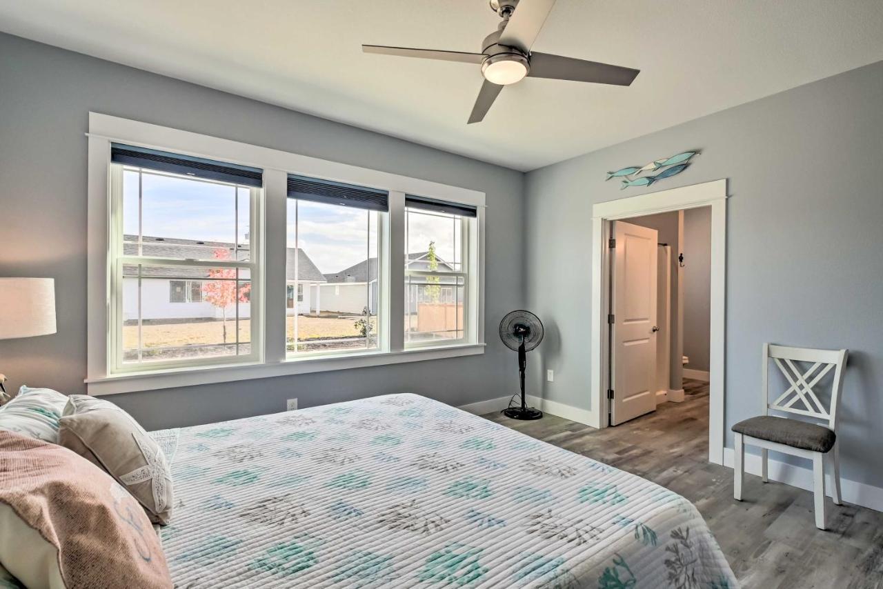 Ocean Shores Getaway With Fireplace And Hot Tub! Eksteriør billede
