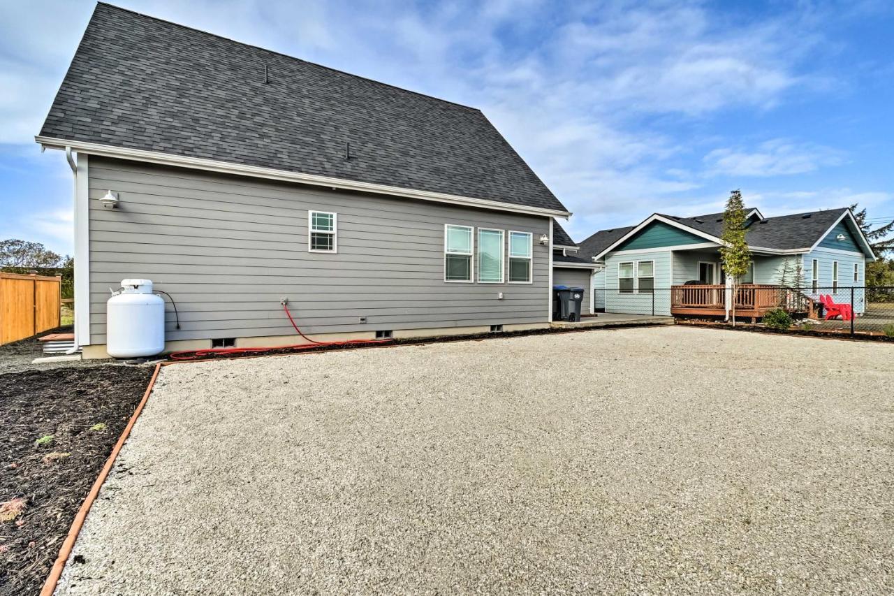 Ocean Shores Getaway With Fireplace And Hot Tub! Eksteriør billede